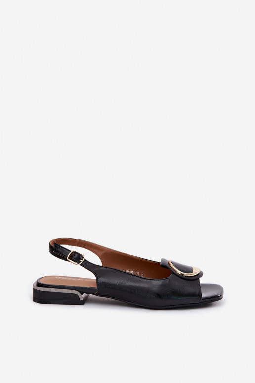 Pealistesandaalid laiade nööridega kaunistustega msuud Glima