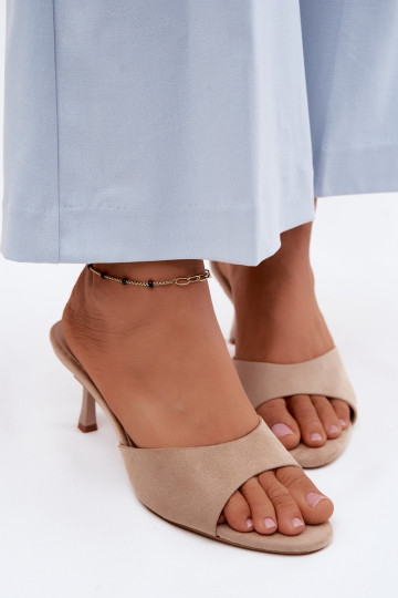 PlätudImitacji seemisnakhsedu kõrge jämeda kontsaga beeži värvi Melissea