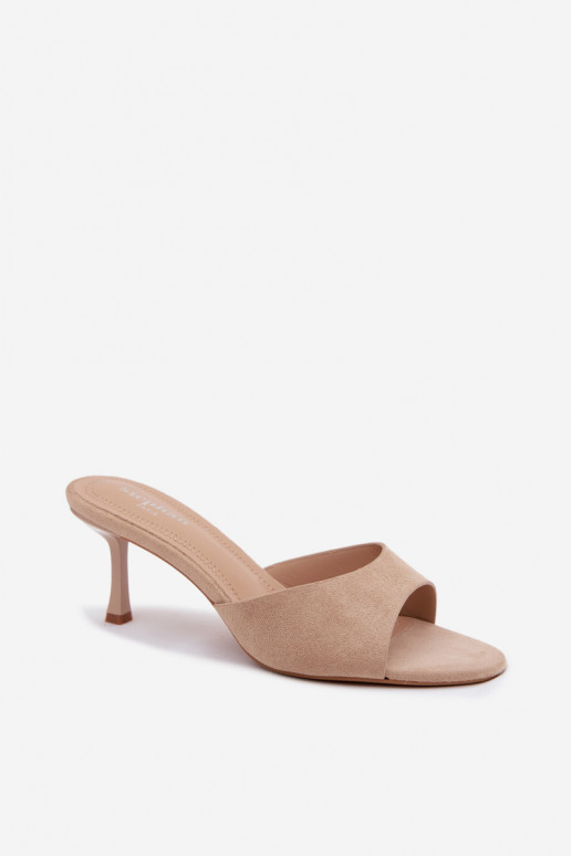 PlätudImitacji seemisnakhsedu kõrge jämeda kontsaga beeži värvi Melissea