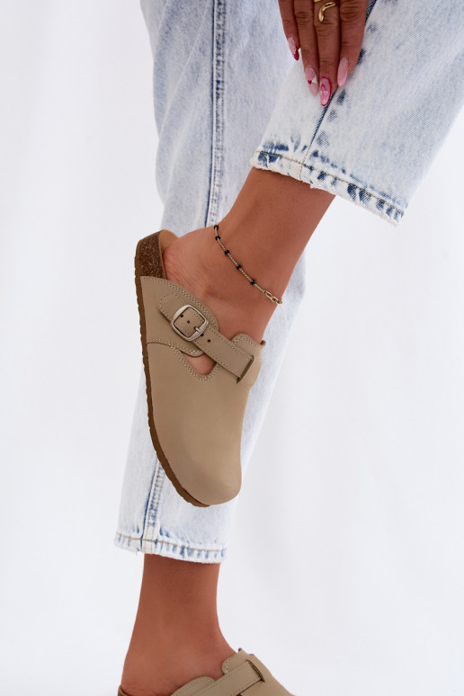 Plätud naturaalsest nahast Mule neetide ja pandlaga Zazoo 1905 Pistacjosissee