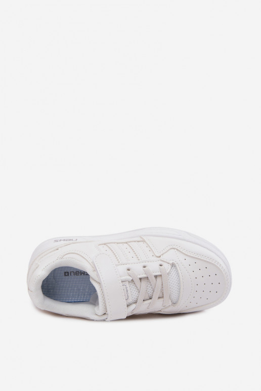 Sneakers tüüpi jalanõud Laste jalanõud krõpsudega kinnitatav valget värvi Neressa