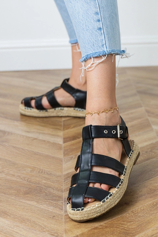 Mustad suletud espadrilles sandaalid Kleona