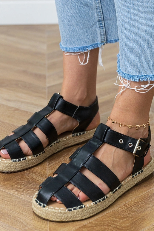 Mustad suletud espadrilles sandaalid Kleona