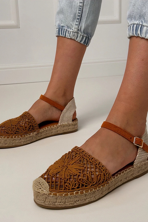 Prune perforeritud espadrillid sandaalid Santos