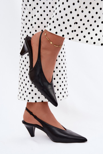 Kandilised sandaalid kunstnahast mustas Sapphire