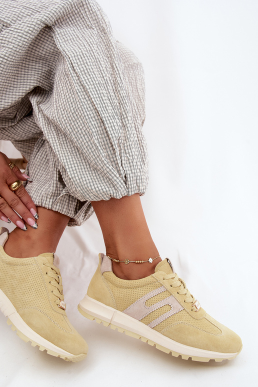 Kollased naiste spordijalatsid Lovey kunstsuede'ist