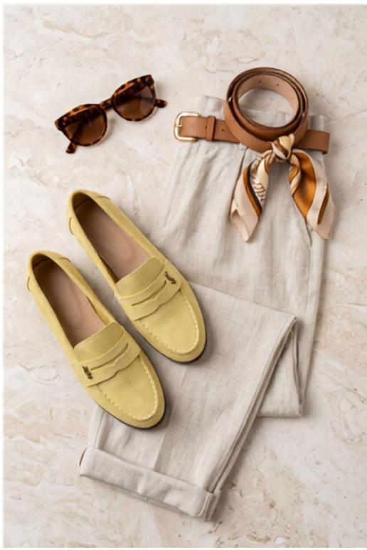 Kollased faux suede naiste mokasiinid Prestelle
