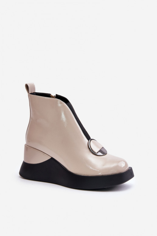 Sandi värvi ankle saapad platvormiga ja lakiefektiga D&A MR880-136