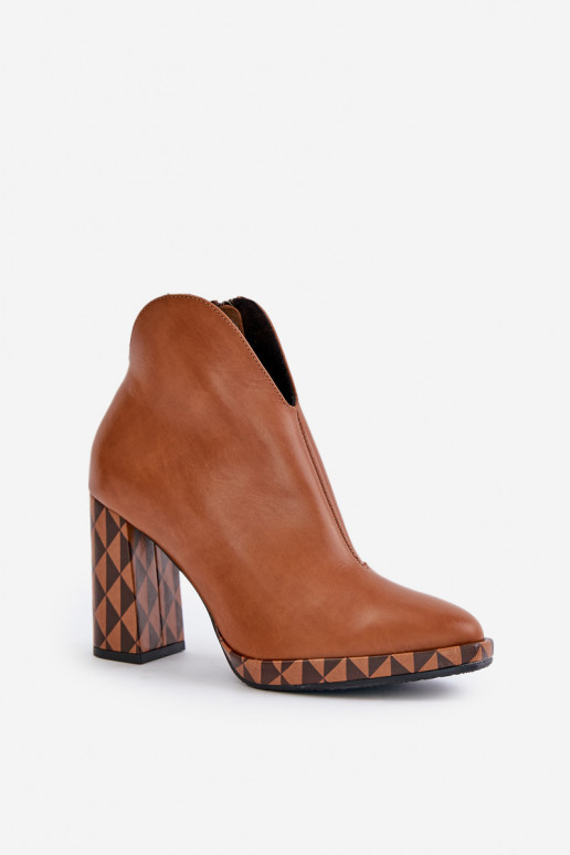 Pruun nahast ankle saapad kontsadega Laura Messi 2836