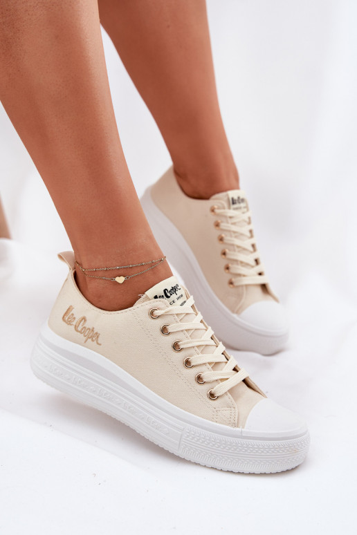 Igapäevased kingad platvormil liivakarva Lee Cooper LCIN-24-44-2464L
