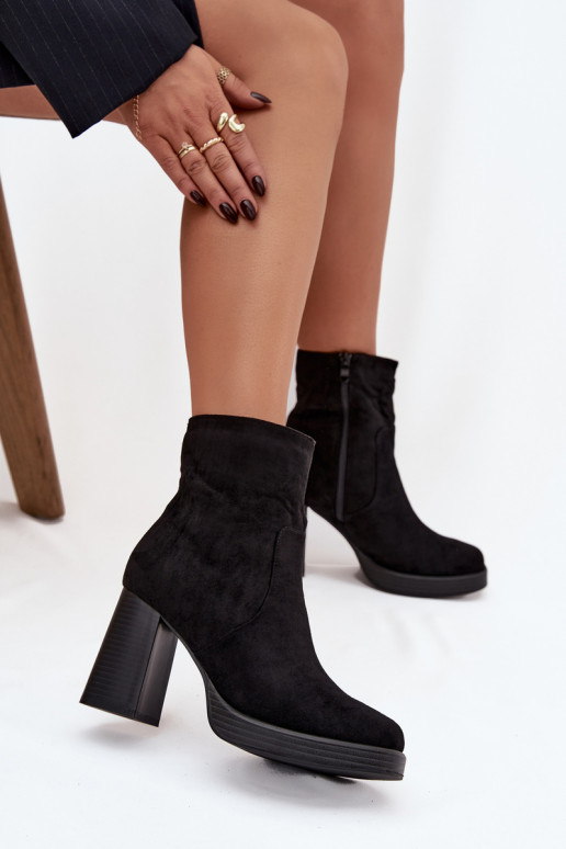 Naiste ankle boots mustas värvitoonis Pavinne