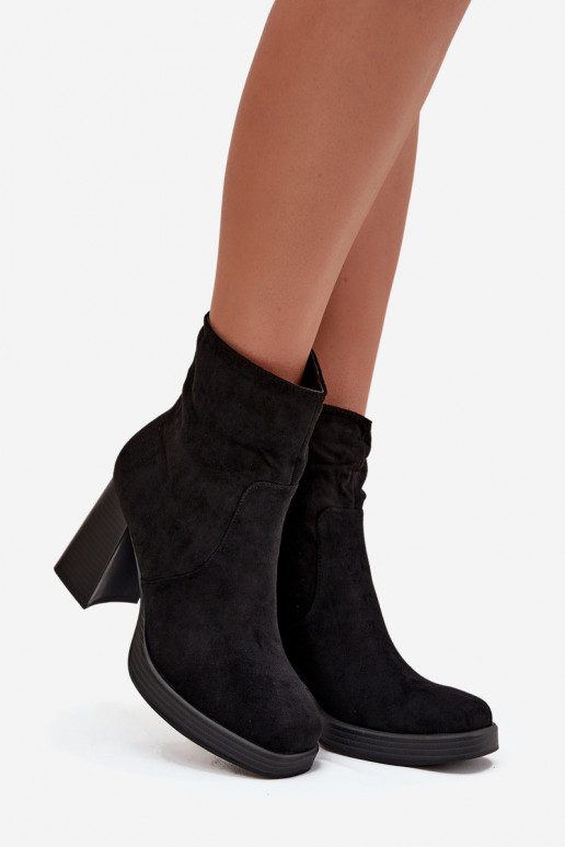 Naiste ankle boots mustas värvitoonis Pavinne