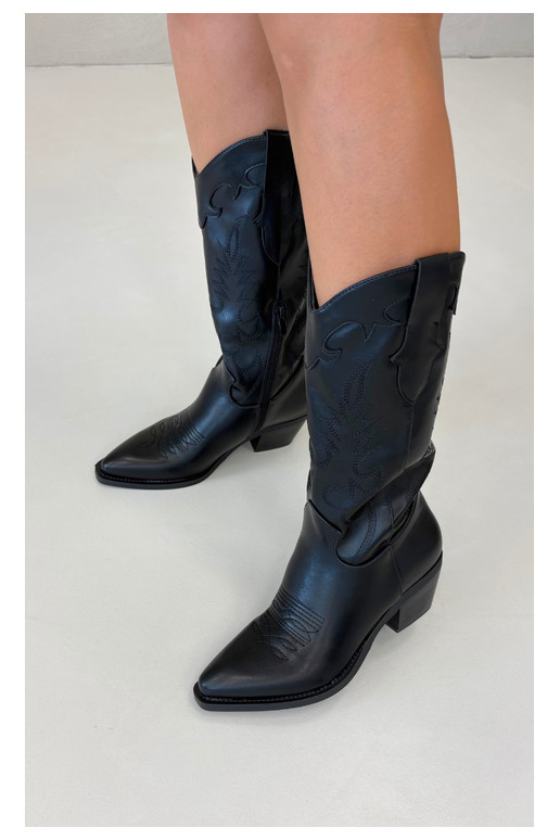 Knee-high cowboy-stiilis saapad kontsadega mustast kunstnahast Jarissa