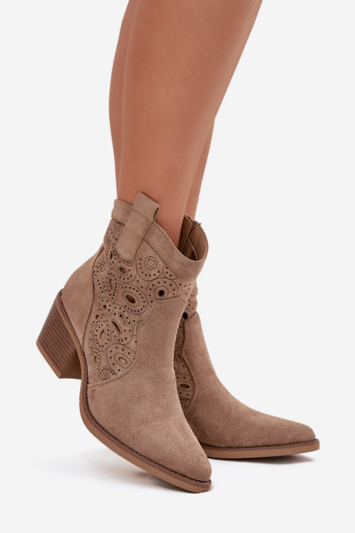 Liivakarva naiste cowboy-stiilis ankle boots lõikeelementidega Nolvina