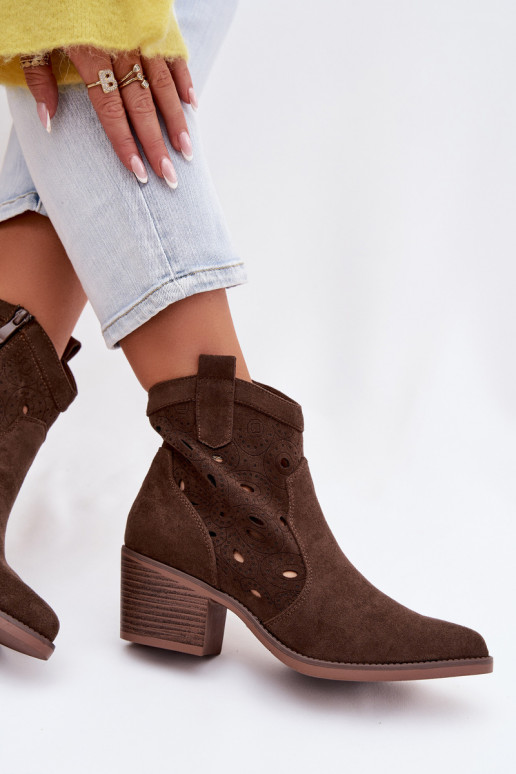 kauboistiilis naiste ankle boots lõikeelementidega CzekoladoĮe Nolvina