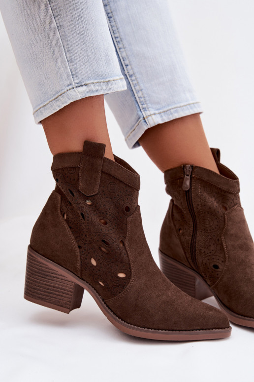 kauboistiilis naiste ankle boots lõikeelementidega CzekoladoĮe Nolvina