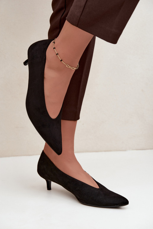 Mustad sametised jalanõud Kitten Heel Nuretta