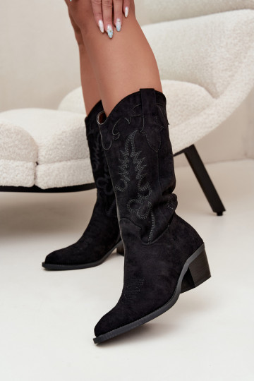 Mustad kunstnahast saapad cowboy stiilis konts Jarissa
