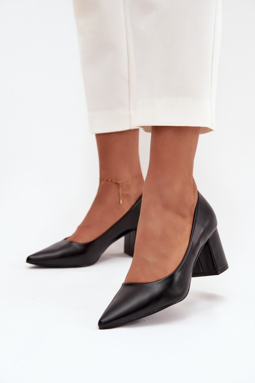 stiletto kontsad terava ninaga mustas värvis