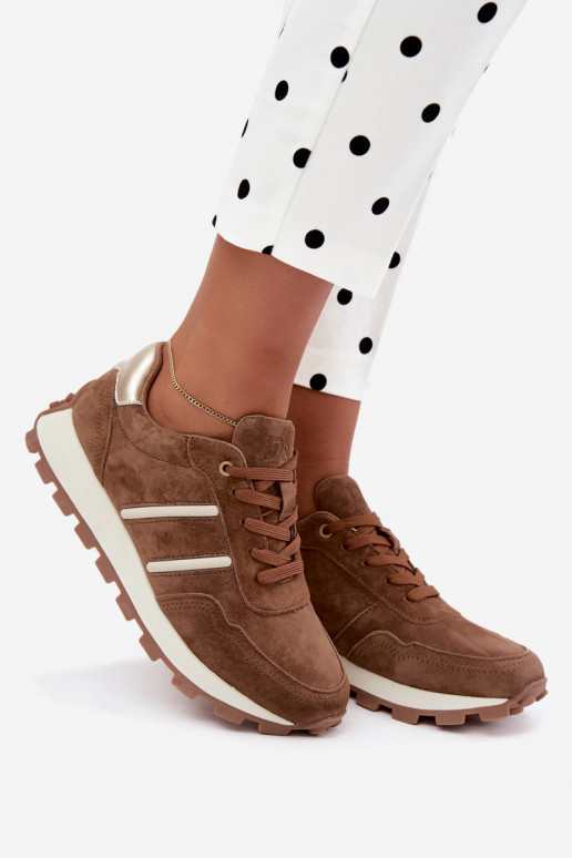 tennisest kunstsuede D&A LR62-7101 pruuni värvuses