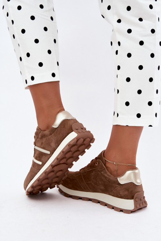 tennisest kunstsuede D&A LR62-7101 pruuni värvuses