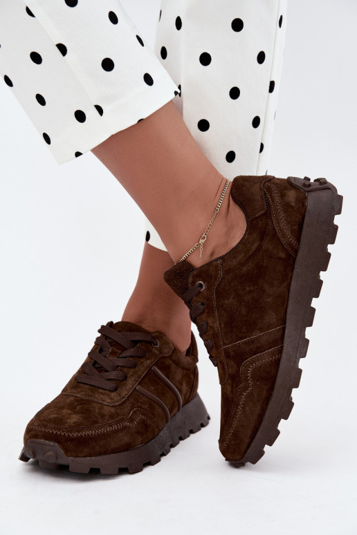 tennisest kunstsuede D&A LR62-7101 pruuni värvuses