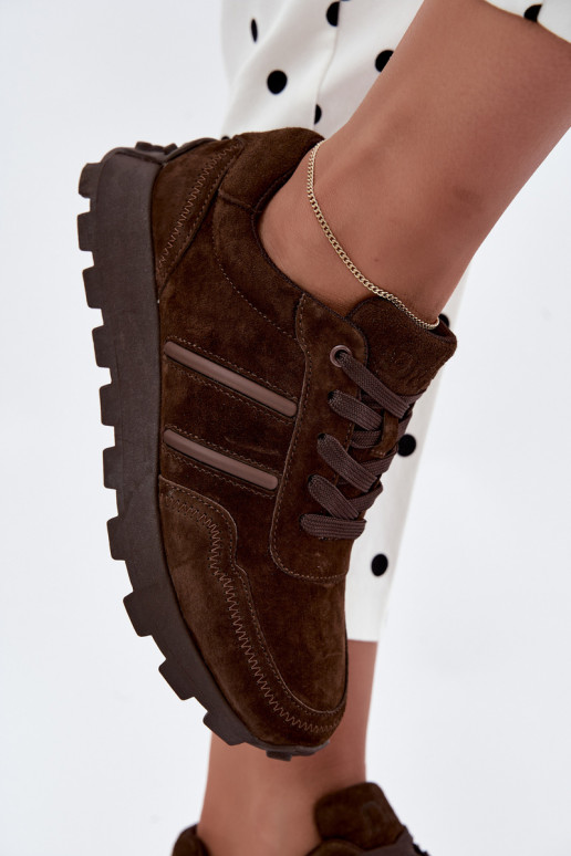 tennisest kunstsuede D&A LR62-7101 pruuni värvuses