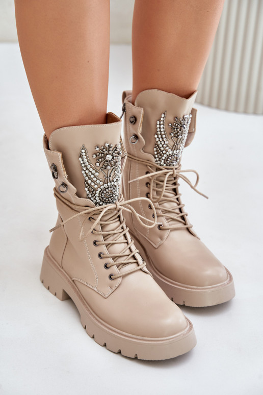 Kunstnahast isoleeritud töö ankle boots kaunistustega D&A MR880-080 beežid