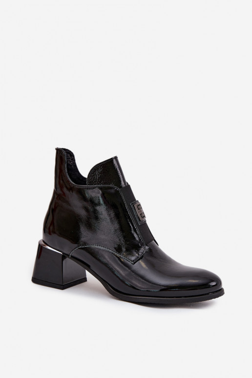 Nahast lakitud isoleeritud ankle boots kaunistustega Zazoo 60560 mustad