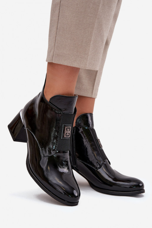 Nahast lakitud isoleeritud ankle boots kaunistustega Zazoo 60560 mustad