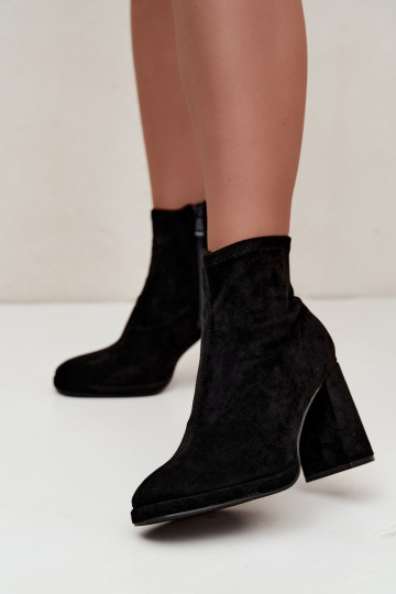 Naiste ankle boots kunstsuede'ist kontsadega musta värvi Karvella 2