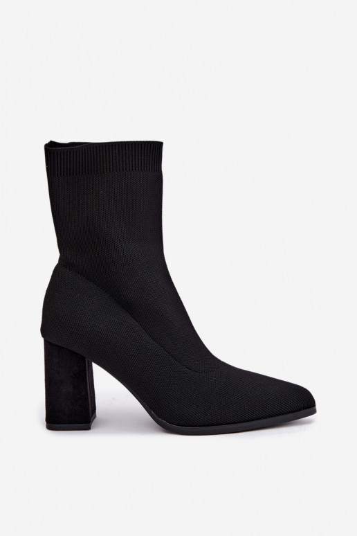 Soojad naiste ankle boots libiseva mudeliga, must