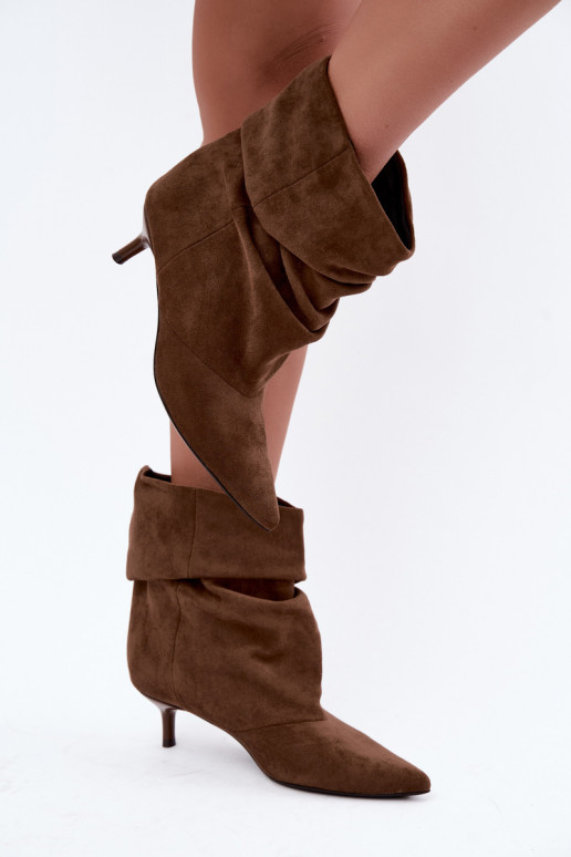 Khaki slip-on ankle saapad kontsaga Loralia