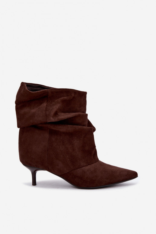 Slip-on ankle saapad kontsaga kunstsuede Loralia