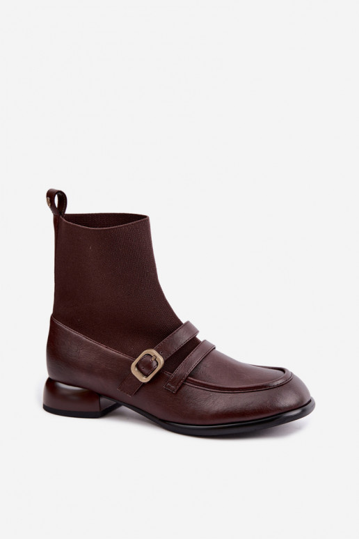 Anklets sokkidega varrukatega pruunid