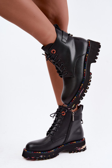 Kunstnahast tööde ankle boots Artiker musta värviga