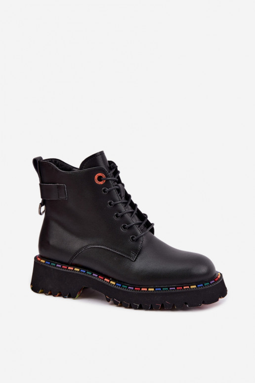 Kunstnahast tööde ankle boots Artiker musta värviga