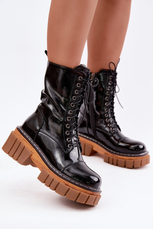 Mustad nahast soojad töö ankle boots lakiefektiga Artiker 49C0344