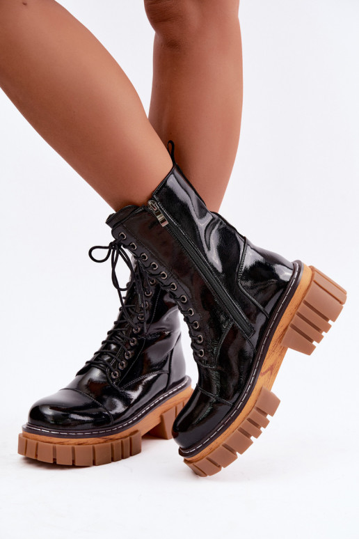 Mustad nahast soojad töö ankle boots lakiefektiga Artiker 49C0344