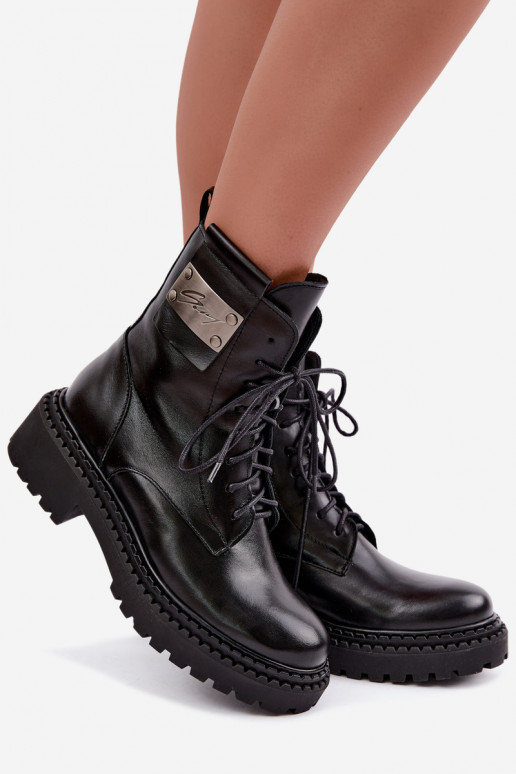 Naise soojaid ankle boots dekoratiivsete detailidega Zazoo 60574 mustas värvuses