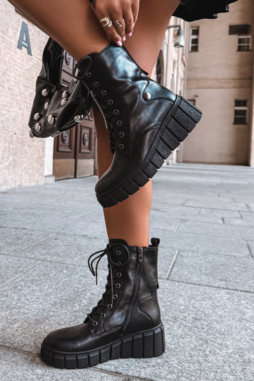 Naise soojaid platvormiga ankle boots T.Sokolski AN Z26-160 mustas värvuses