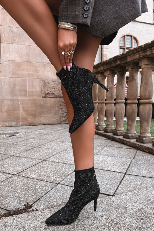 dekooritud ankle boots õhukeste kontsadega S.Barski HY62-8138 mustas värv