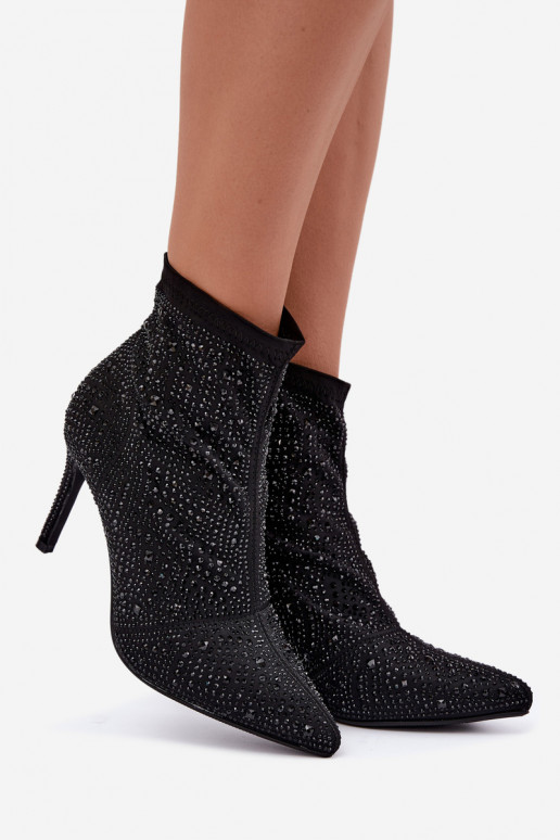 dekooritud ankle boots õhukeste kontsadega S.Barski HY62-8138 mustas värv