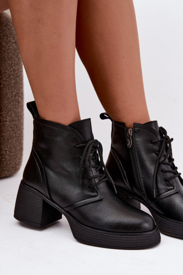 naiste soojustatud ankle boots D&A CR62-3368 mustas värv