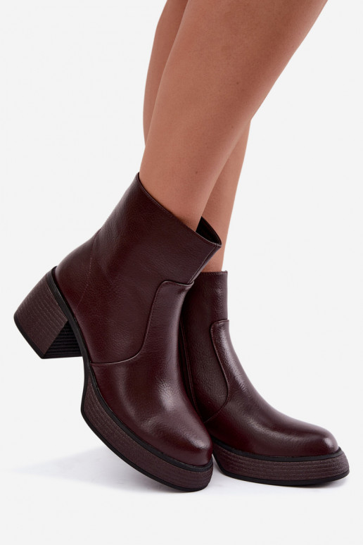 Nahast voodriga saapad kontsaga D&A CR62-3369 burgundia