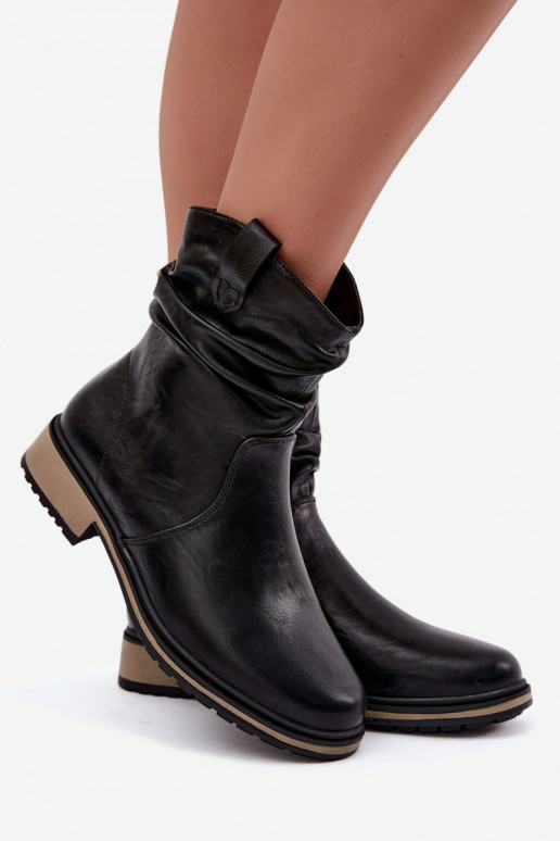 Soojad naiste ankle boots kortsudega mustas