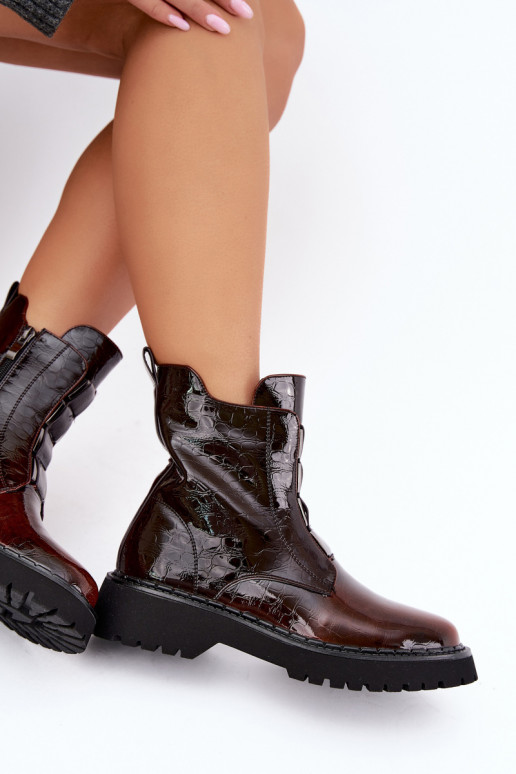 Isolatsiooniga naiste ankle saapad lakiefektiga T.Sokolski Z26-501 pruunid