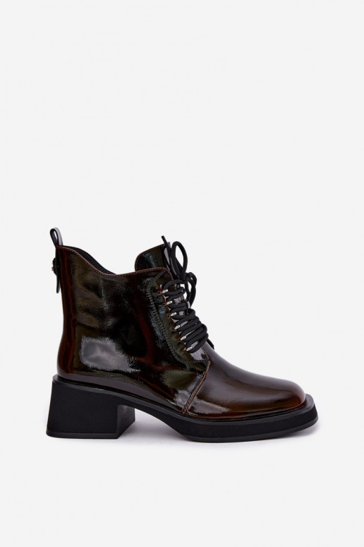 Tehisnaha soojendusega ankle boots lakiefektiga Klocke GOE UU2N4128 tumepruun