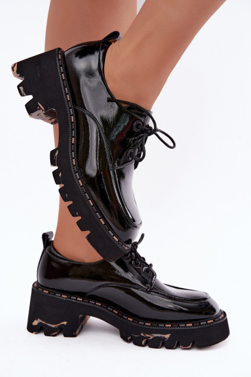 Läikivad nahk naiste loaferid Klocke Artiker 59C0279 mustad