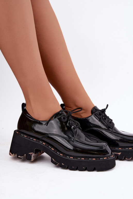 Läikivad nahk naiste loaferid Klocke Artiker 59C0279 mustad